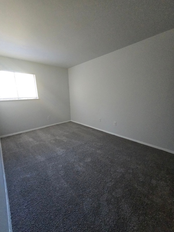 Building Photo - 1221 Nelson St