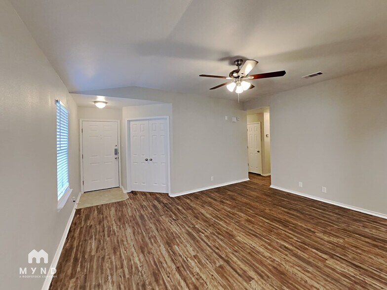 Building Photo - 4940 Brazoswood