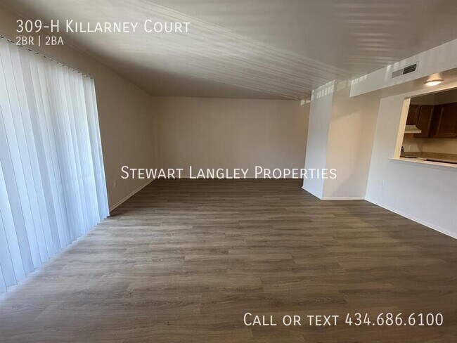 Building Photo - 309-H Killarney Court-
