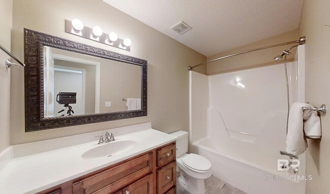 Building Photo - 22410 Beaver Creek Ln