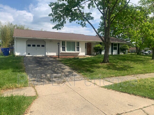 Primary Photo - 5600 Daniel Cir