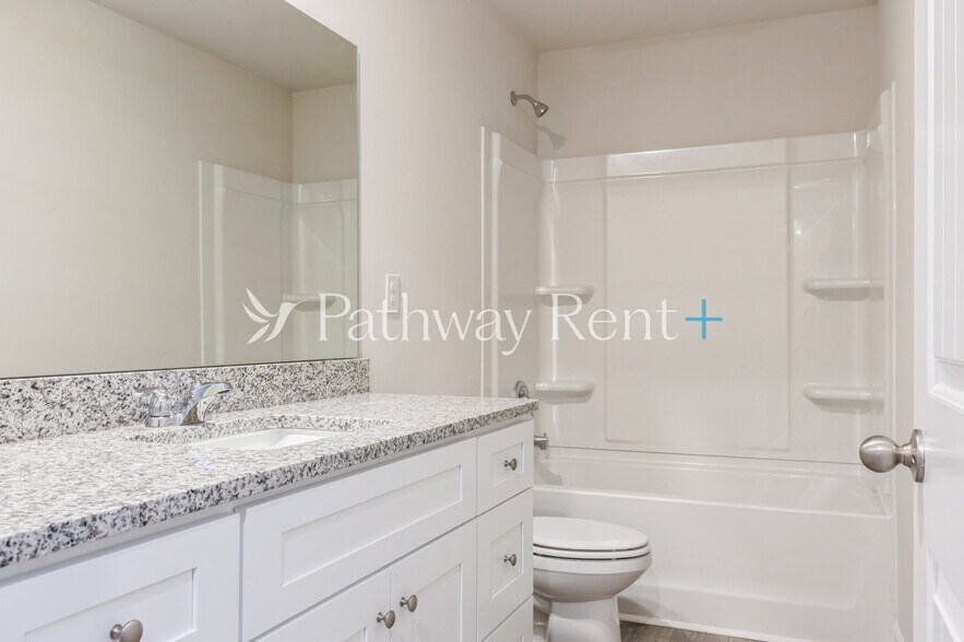 Building Photo - 2403 Nabali Wy