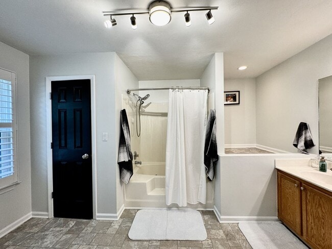 Building Photo - Available 07-01-26! 2-Car Attached Garage - Pet Friendly w/Restrictions - Fenced Yard on a HUGE C...