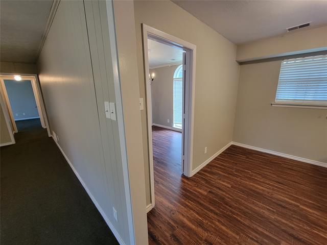 Building Photo - 206 Rockbrook Dr
