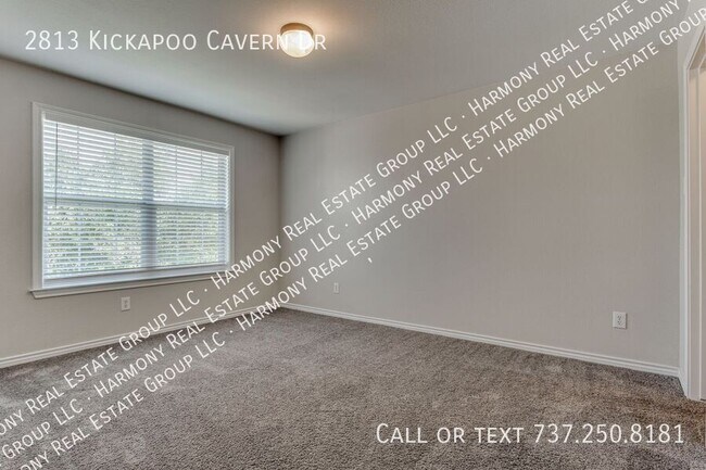 Building Photo - 2813 Kickapoo Cavern Dr