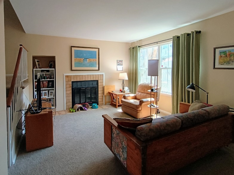 Building Photo - 12165 Bannock St