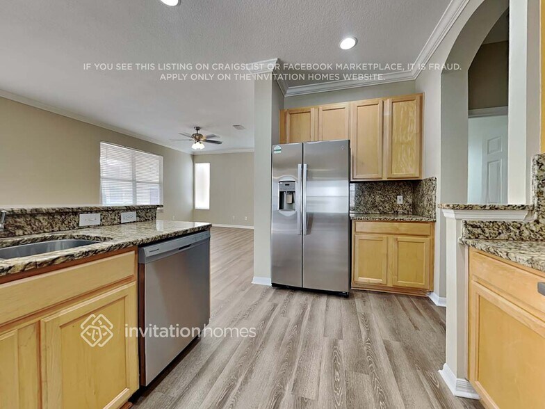 Building Photo - 17011 Falconridge Rd