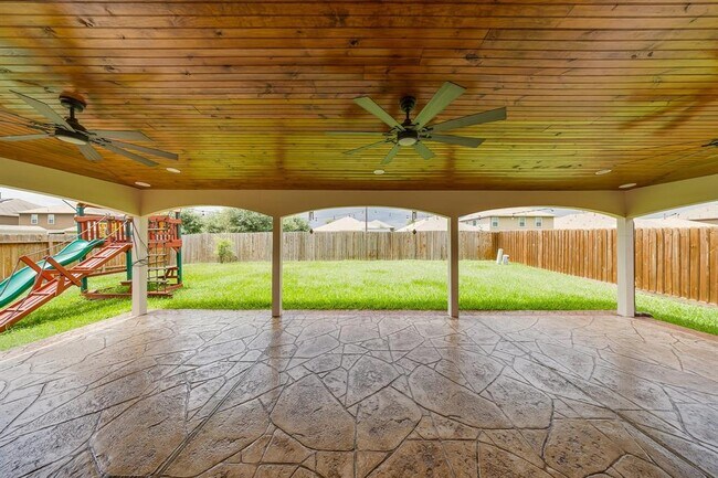 Building Photo - 1122 Reedpoint Dr
