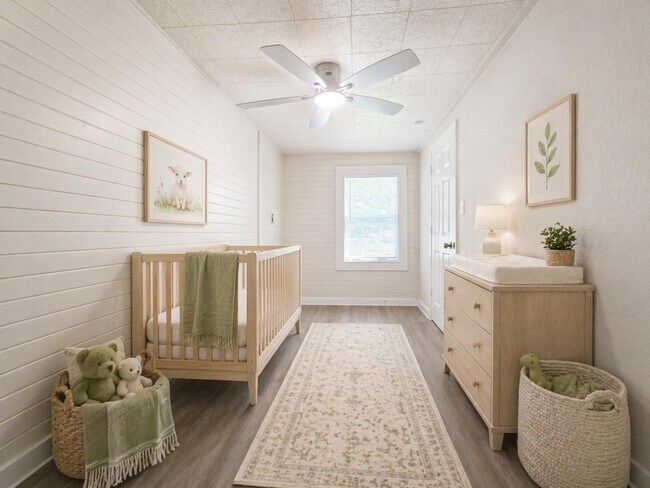 Building Photo - 299 Francis St