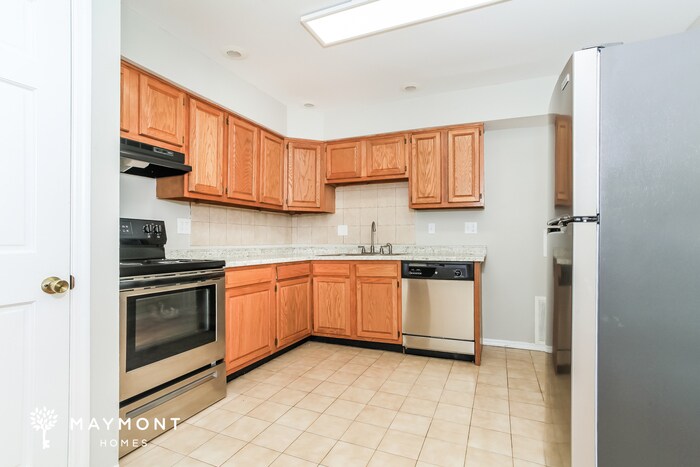 Building Photo - 736 Marbea Dr