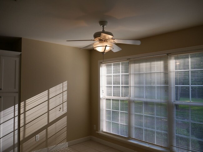 Building Photo - Beautiful Home in Hahira!!