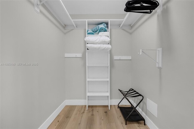 Building Photo - 1204 NE 7th St