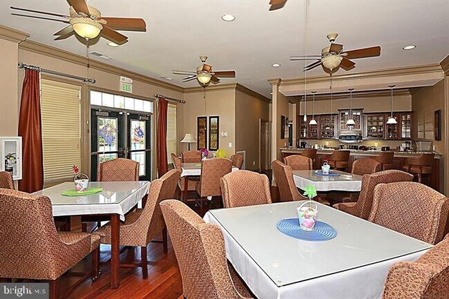 Building Photo - 8612 Wintergreen Ct