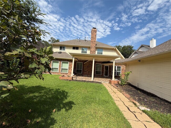 Building Photo - 3739 Elkins Rd
