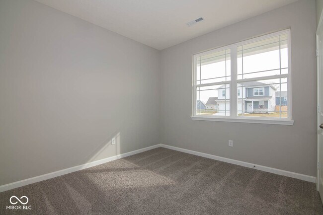 Building Photo - 876 Downey Ln