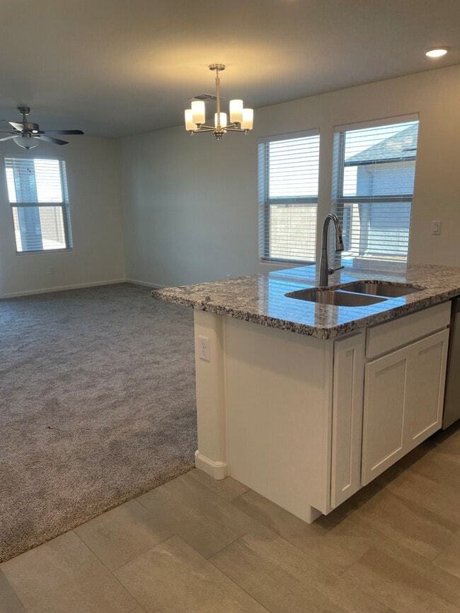 Building Photo - 1118 Helsing Rd