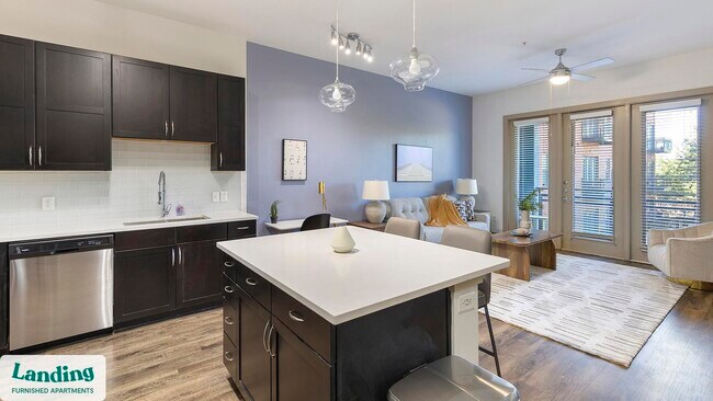 Building Photo - 5005 Galleria Dr