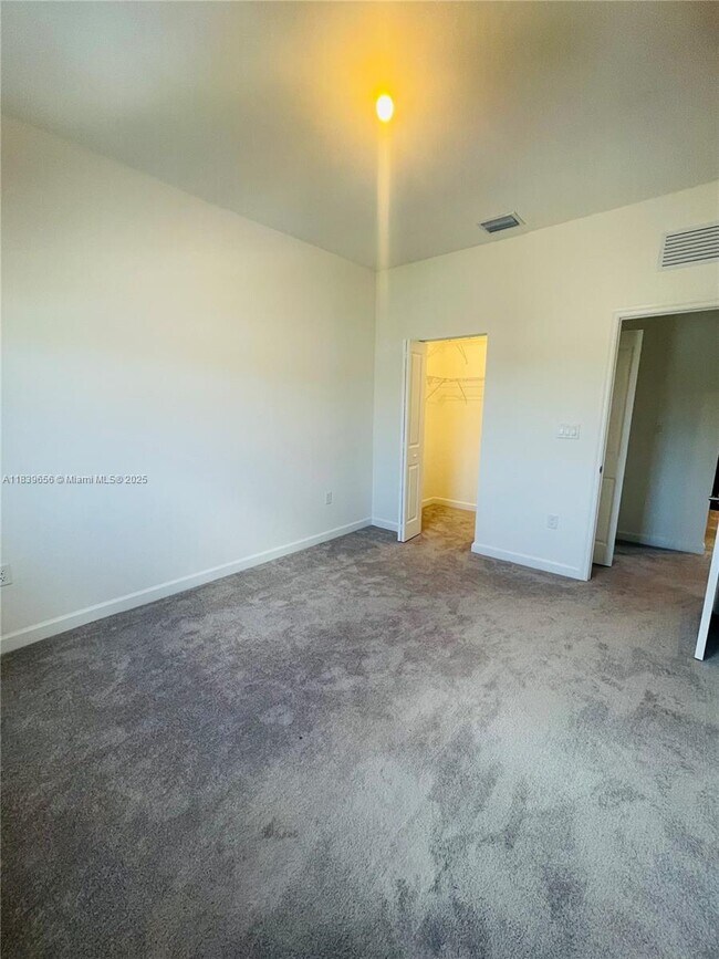Building Photo - 28650 SW 131st Ct
