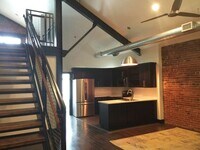 Building Photo - 168 S 19th St