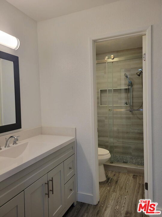 Building Photo - 8805 Berkshire Way