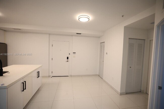 Building Photo - 2651 NE 212th Terrace