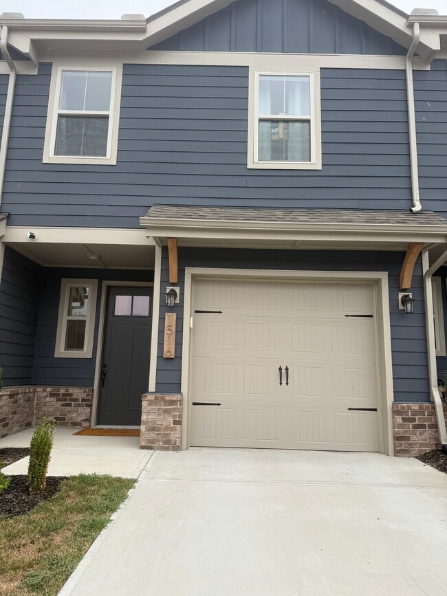 Building Photo - 1516 Mountain Quail Cir