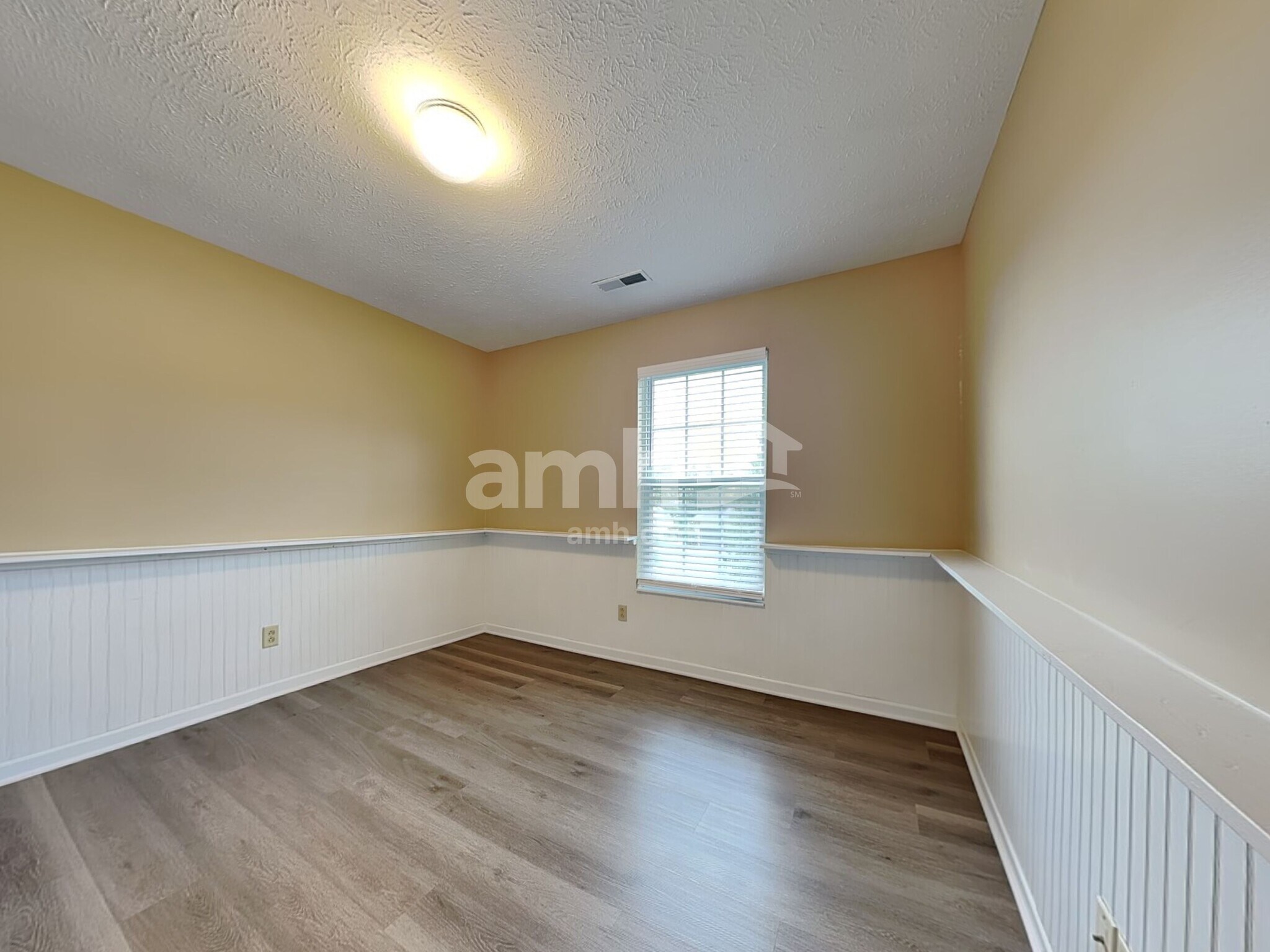 Building Photo - 6493 Lorinda Dr