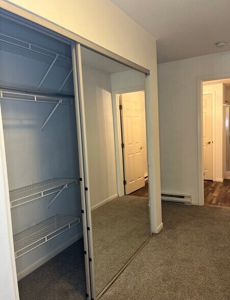 Closet and hallway - 813 Stein Ct