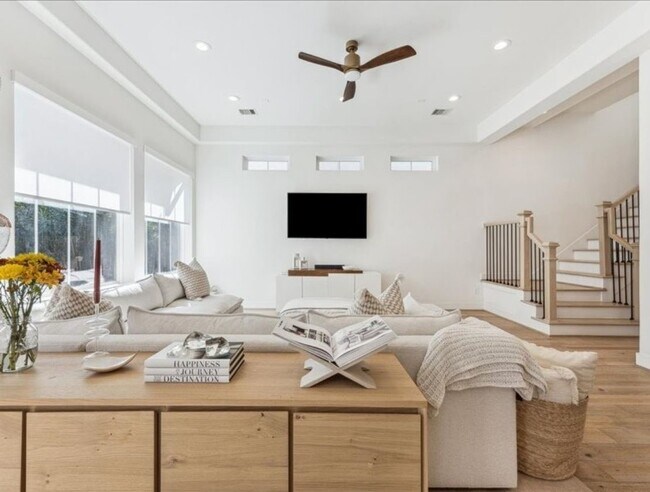 Building Photo - 3609 Lannister Ln