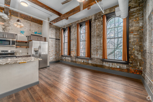 Interior Photo - LOFTS of West 9