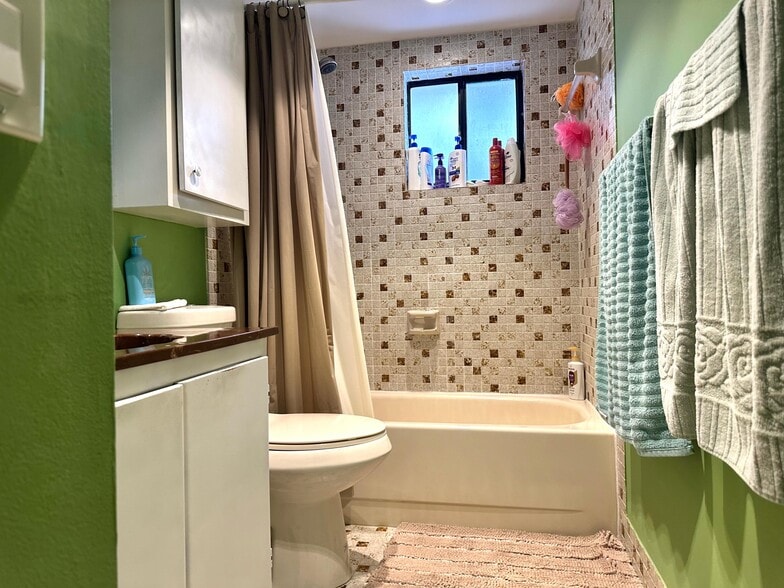 Building Photo - 5249 NW 7th St