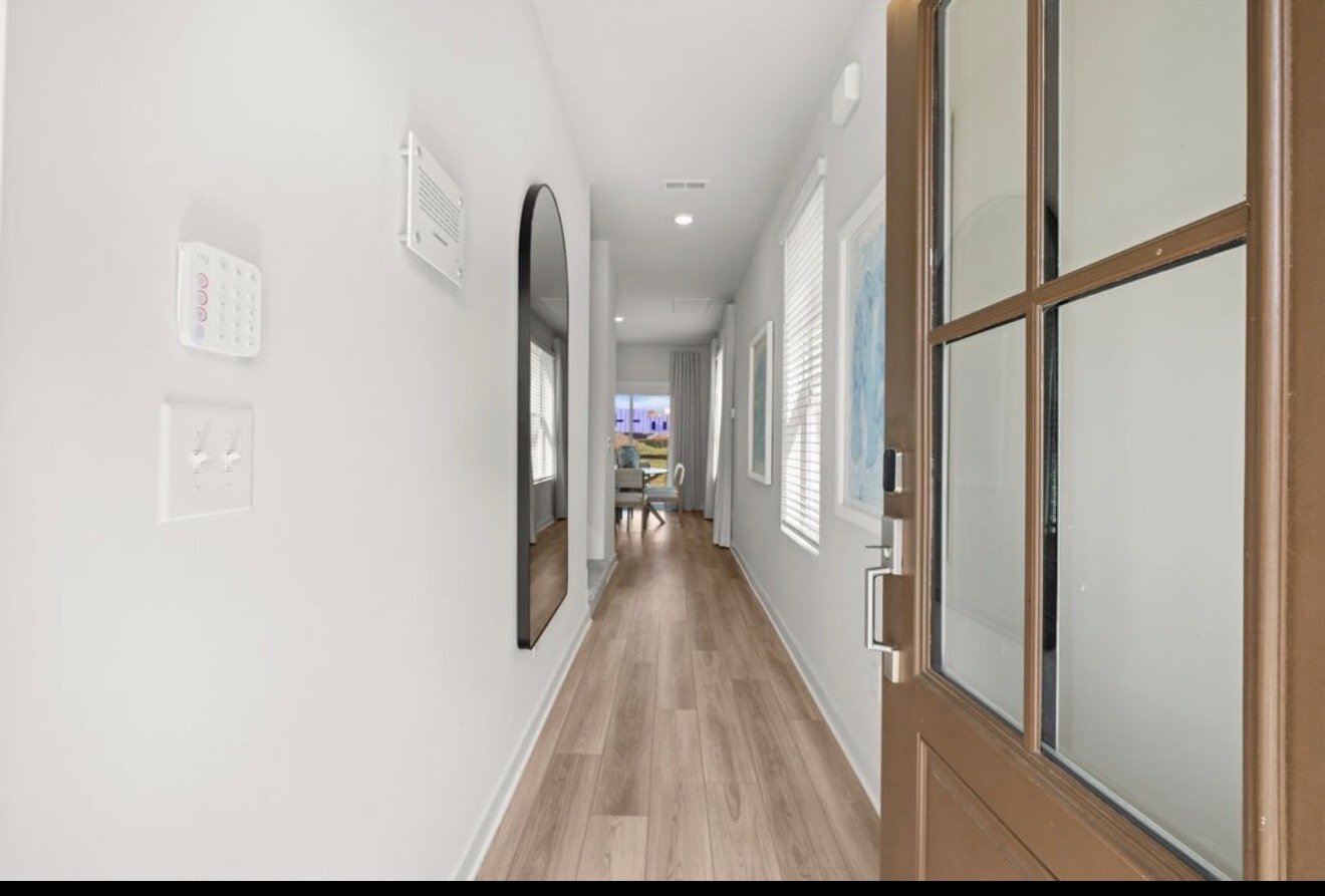 Building Photo - 1672 Manuka Ln