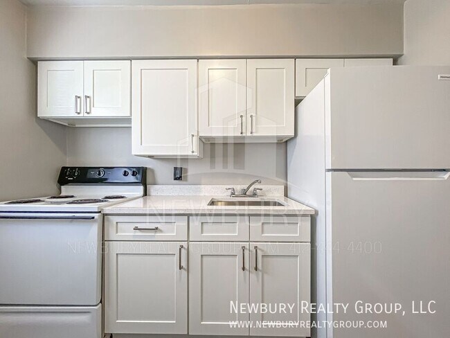 Building Photo - 317 San Juan Dr