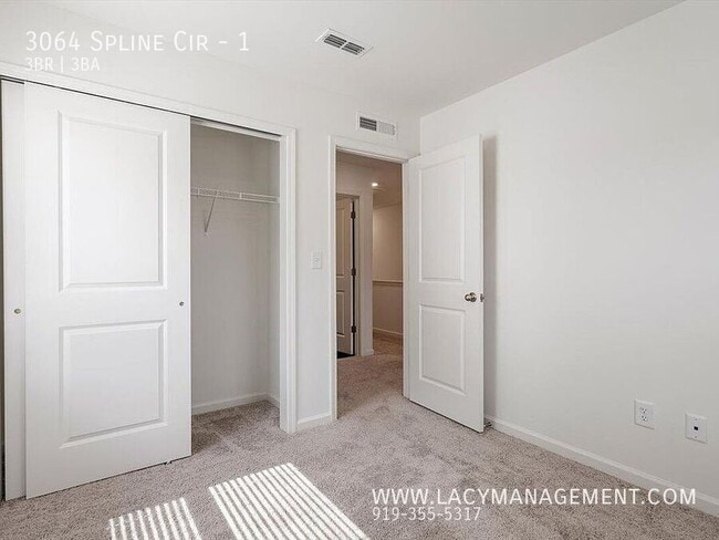 Building Photo - 3064 Spline Cir