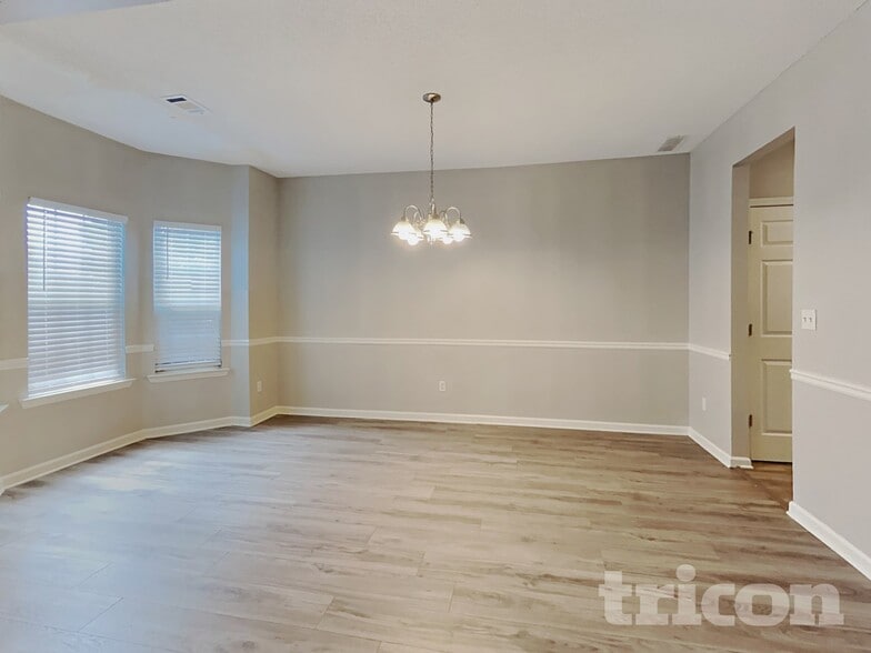 Building Photo - 211 Beckenham Ln