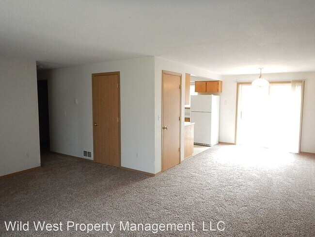 Building Photo - 3 br, 2 bath House - 5314 SE Jerry Drive