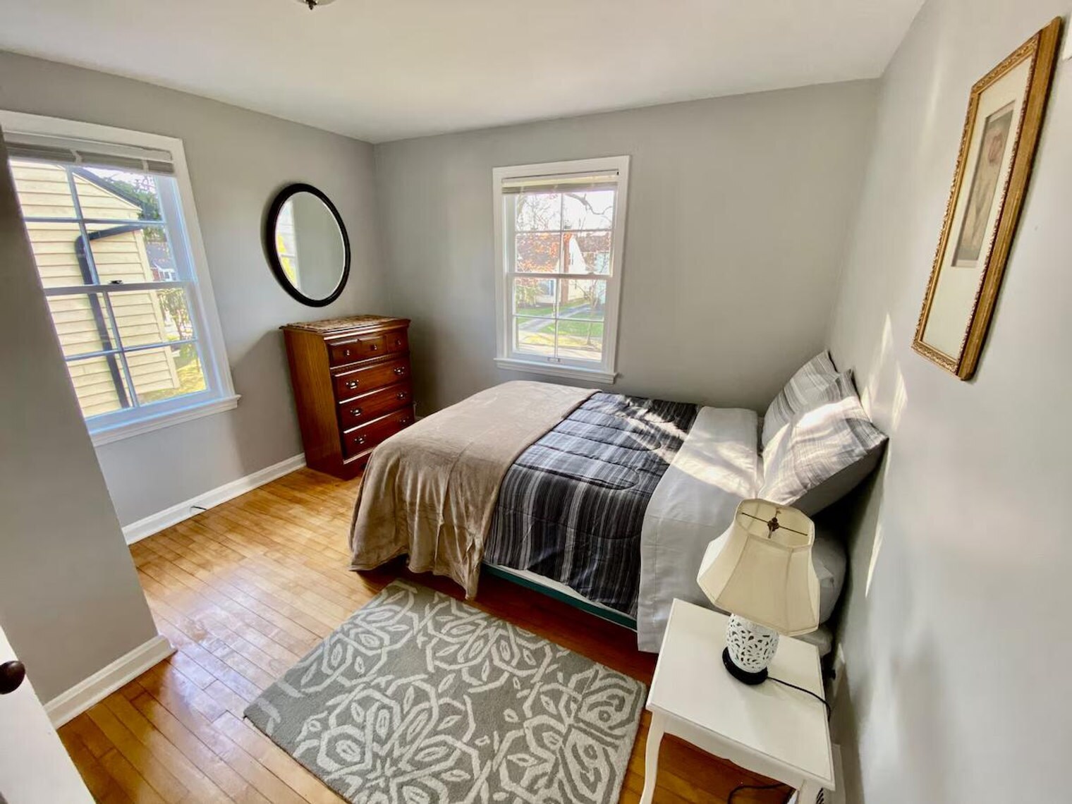 Building Photo - 2336 Canterbury Rd