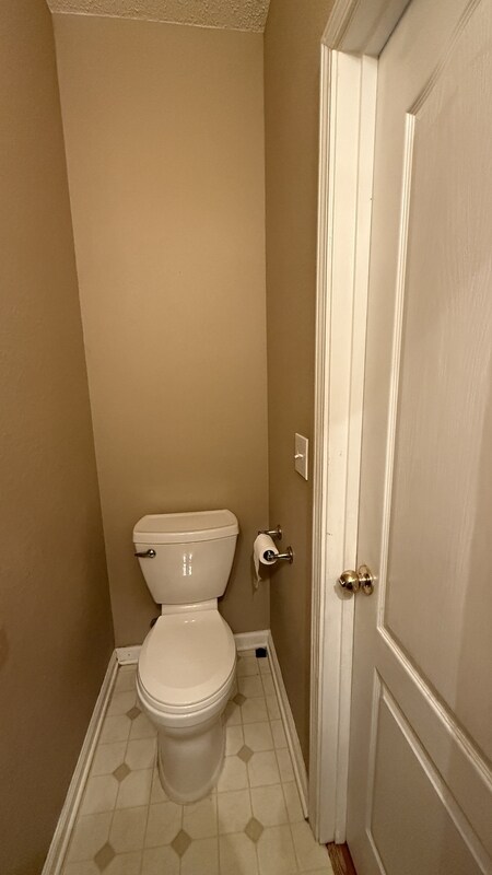 Building Photo - 144 Madeline Ct