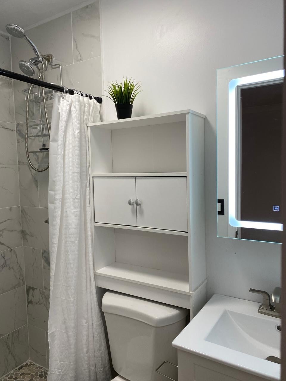 Building Photo - 2430 NW 102nd Ter