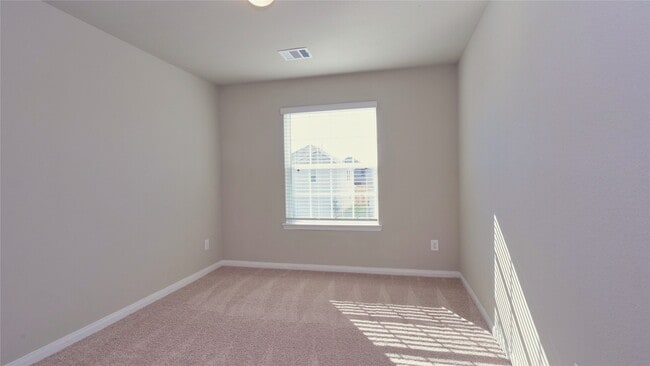 Building Photo - 2225 Angie Kaye Dr