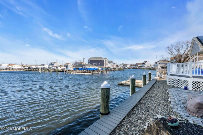 Building Photo - 3110 Windsor Ave