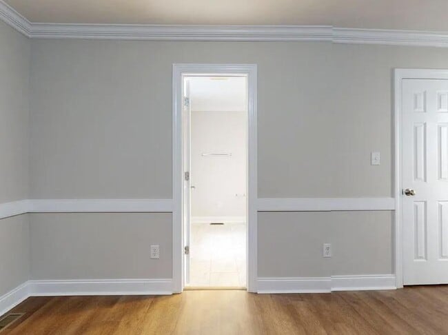 Building Photo - 1013 Sebring Dr