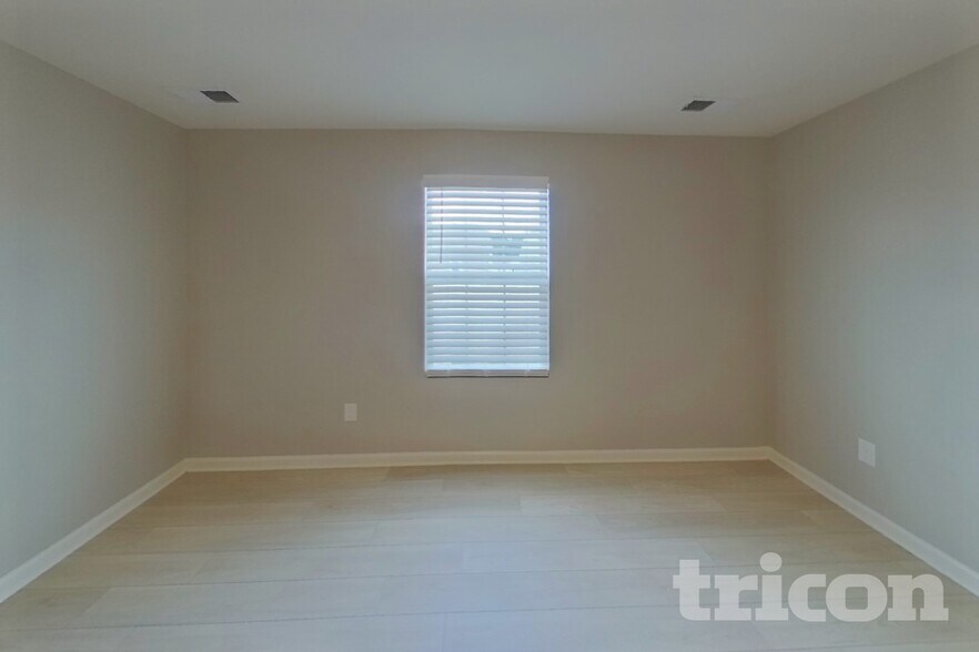 Building Photo - 1250 Kilead Ct