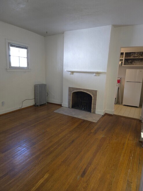 Building Photo - 243 S 800 E