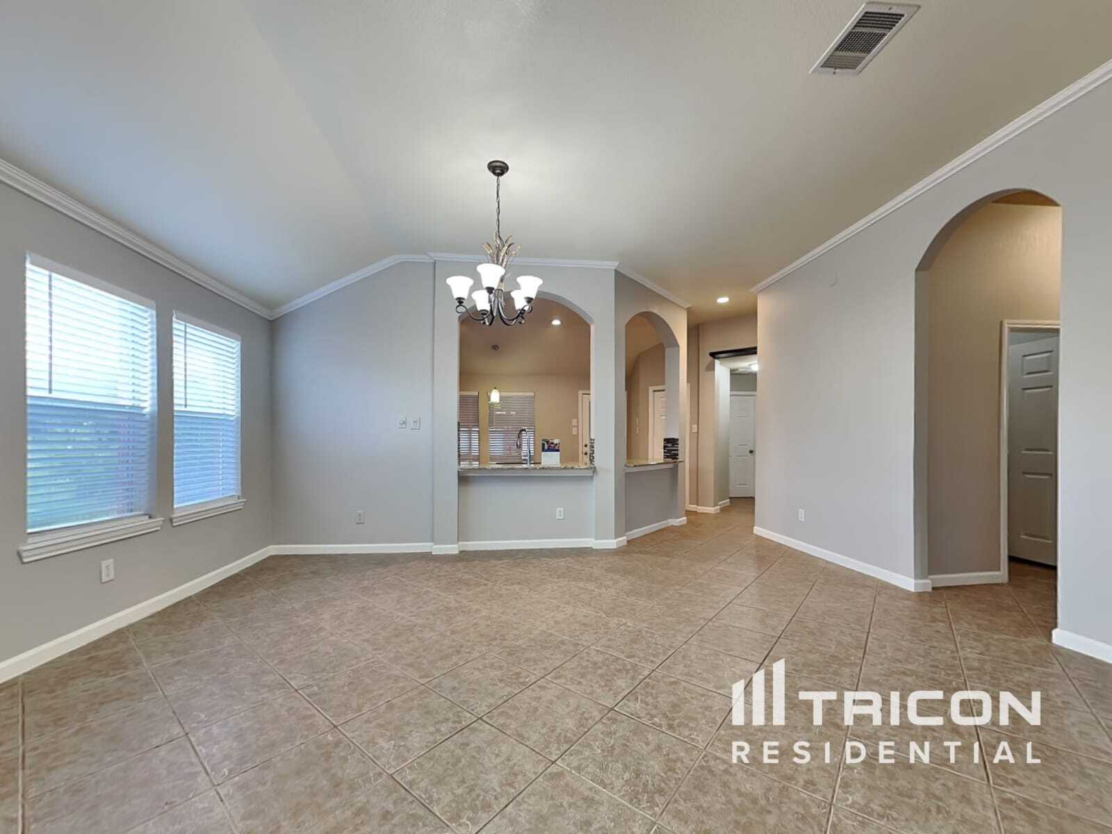 Building Photo - 1240 Estival Dr
