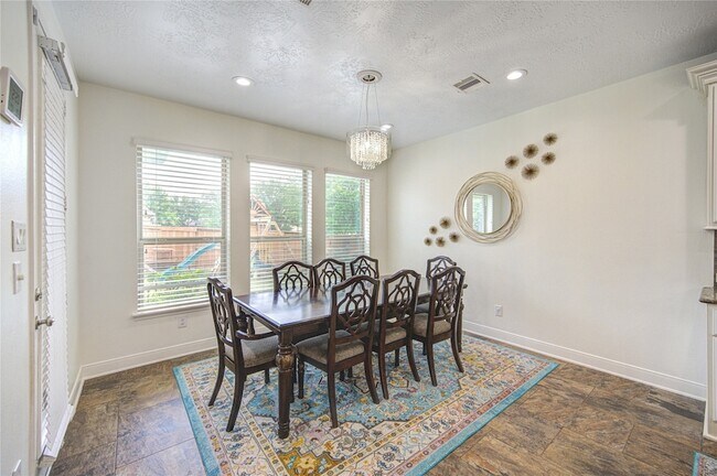 Building Photo - 10702 Claythorne Ct