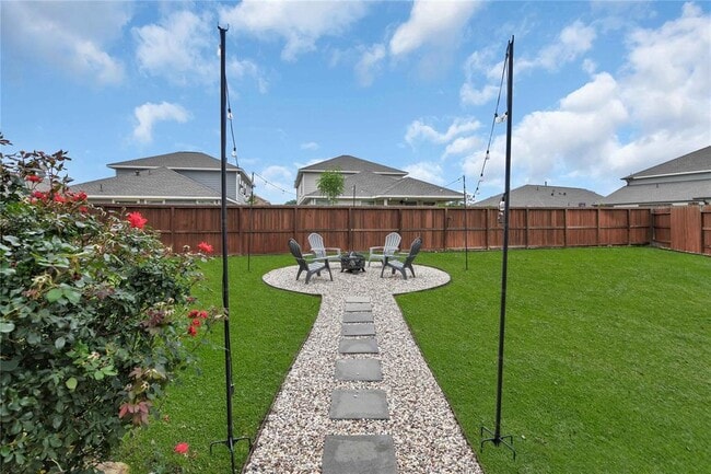 Building Photo - 25326 Fallen Acorn Ct