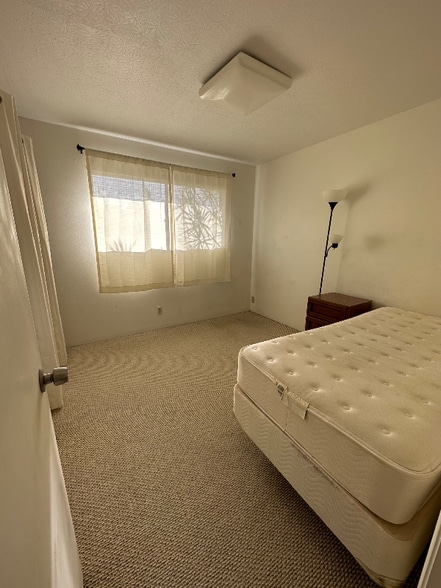 Building Photo - 173 Kuhilani St