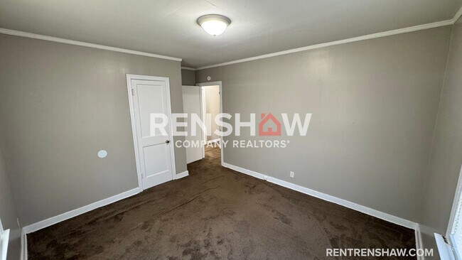 Building Photo - 992 Wrenwood St