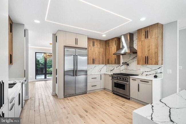 Building Photo - 3500 7th St N